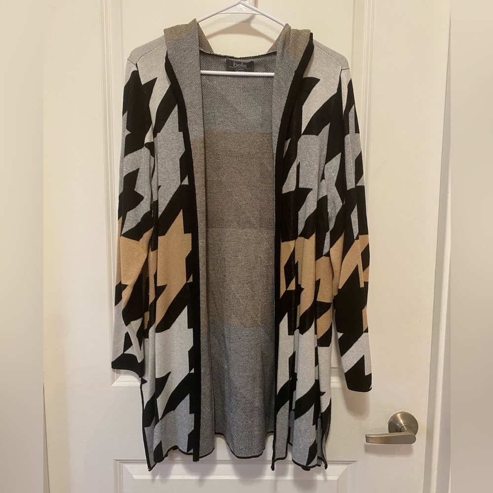 belle Open-Front Houndstooth Cardigan in Black, Gray & Camel